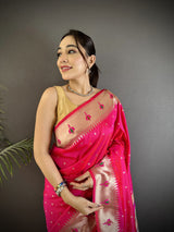 Dista Elora Rani Pink Soft Lichi Silk Peacock & Floral Motifs Jacquard Kanchipuram Saree, view 3