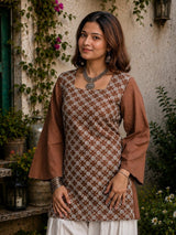 Dista Myshka Women Brown & White Embroidred Cotton Kurta with Relaxed Salwar, view 4