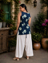 Dista Myshka Women Greenish Blue & White Printed Sleeveless Kurta with Relaxed Salwar, view 3