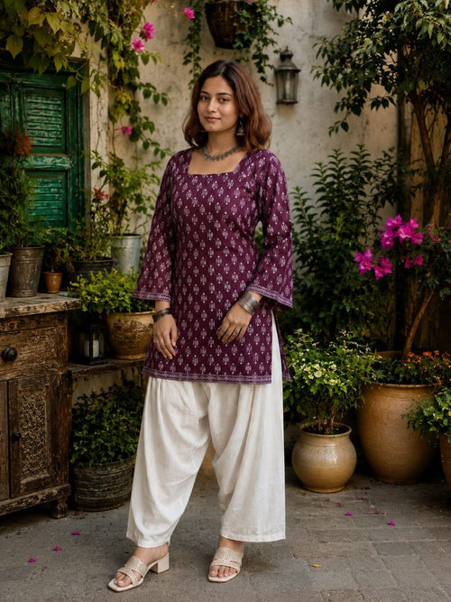 Dista Myshka Women Purple & White Printed Cotton Kurta with Relaxed Salwar