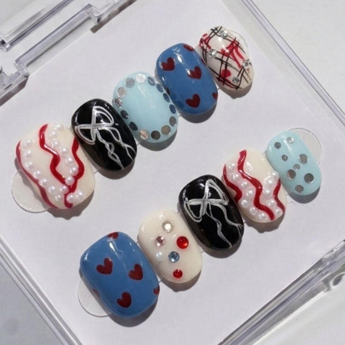 EyeCandys Heartbreak Hotel Press-On Nails