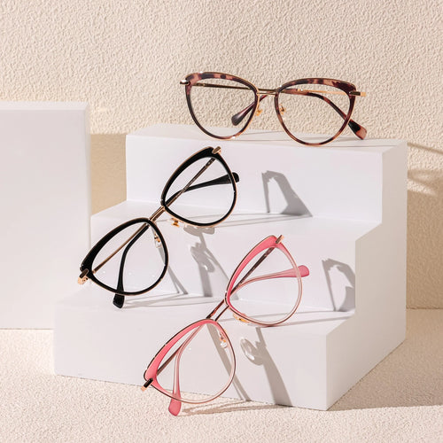 EyeCandys Shelly Cat-Eye