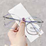EyeCandys Vera Oval, view 4