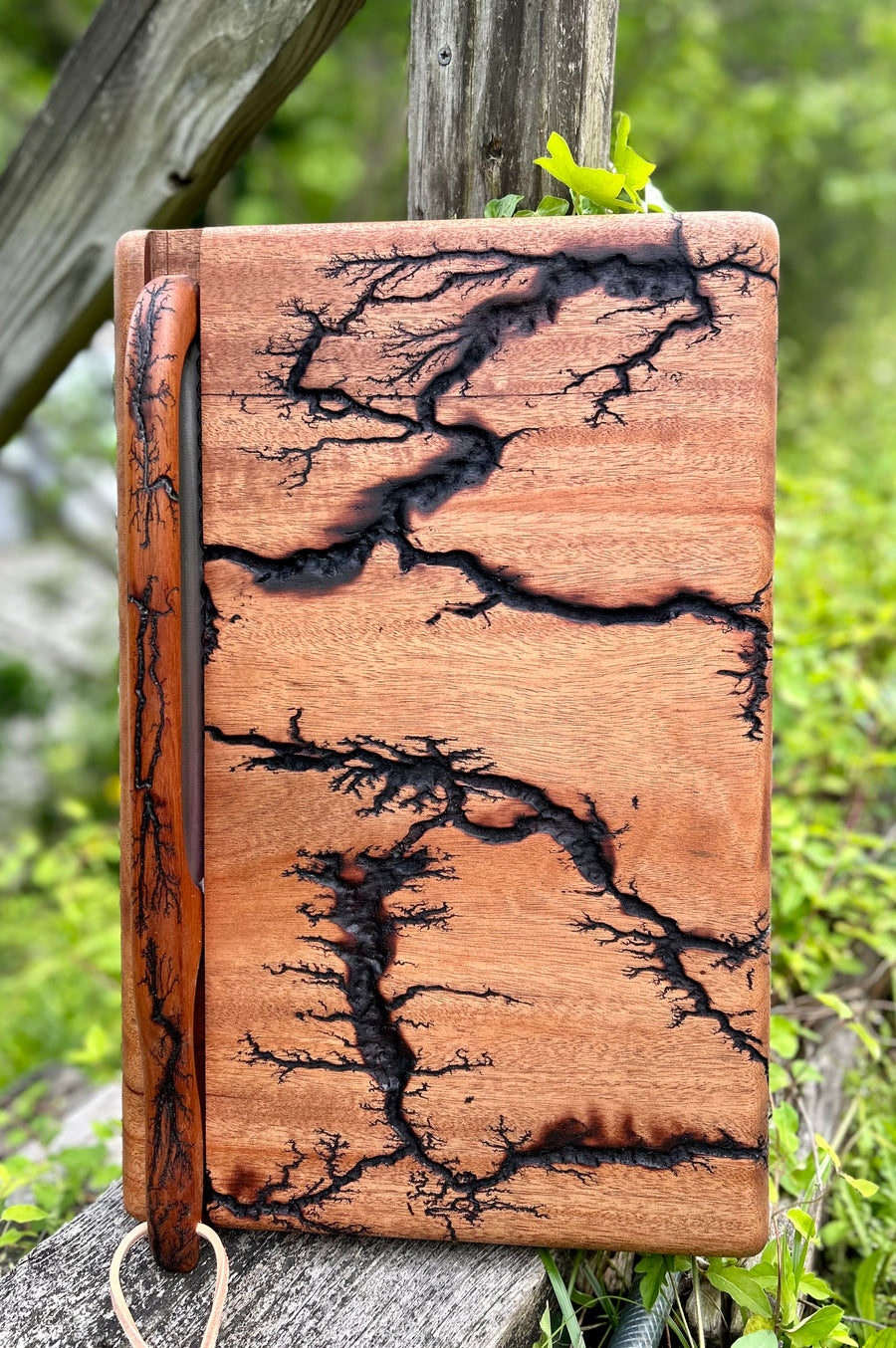 Foxcreek Baskets Ultimate Sourdough Bread/ Beef Brisket Mahogany Fractal Burnt Bow Knife and Mahogany Fractal Burnt Cutting Board Set