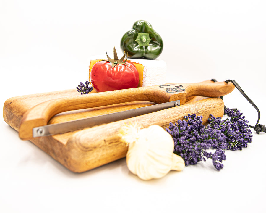 Foxcreek Baskets Bread Knife with cutting board Sourdough knife