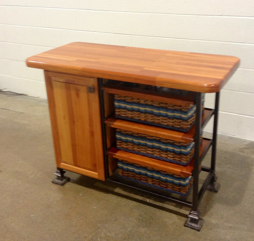 Foxcreek Baskets Island--22x48 single door unit w/3basket drawers