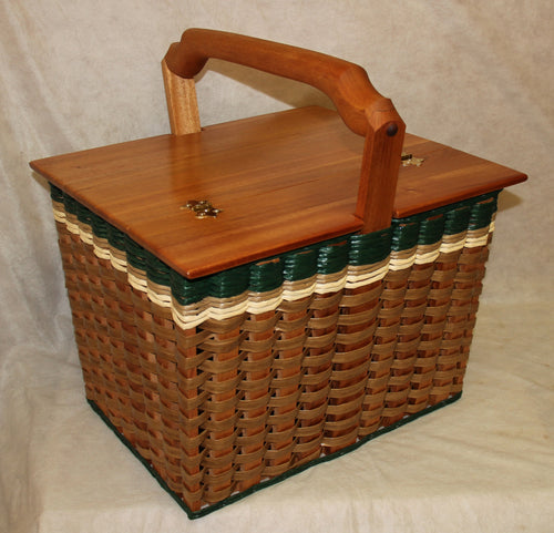Foxcreek Baskets Lidded Picnic Basket-large