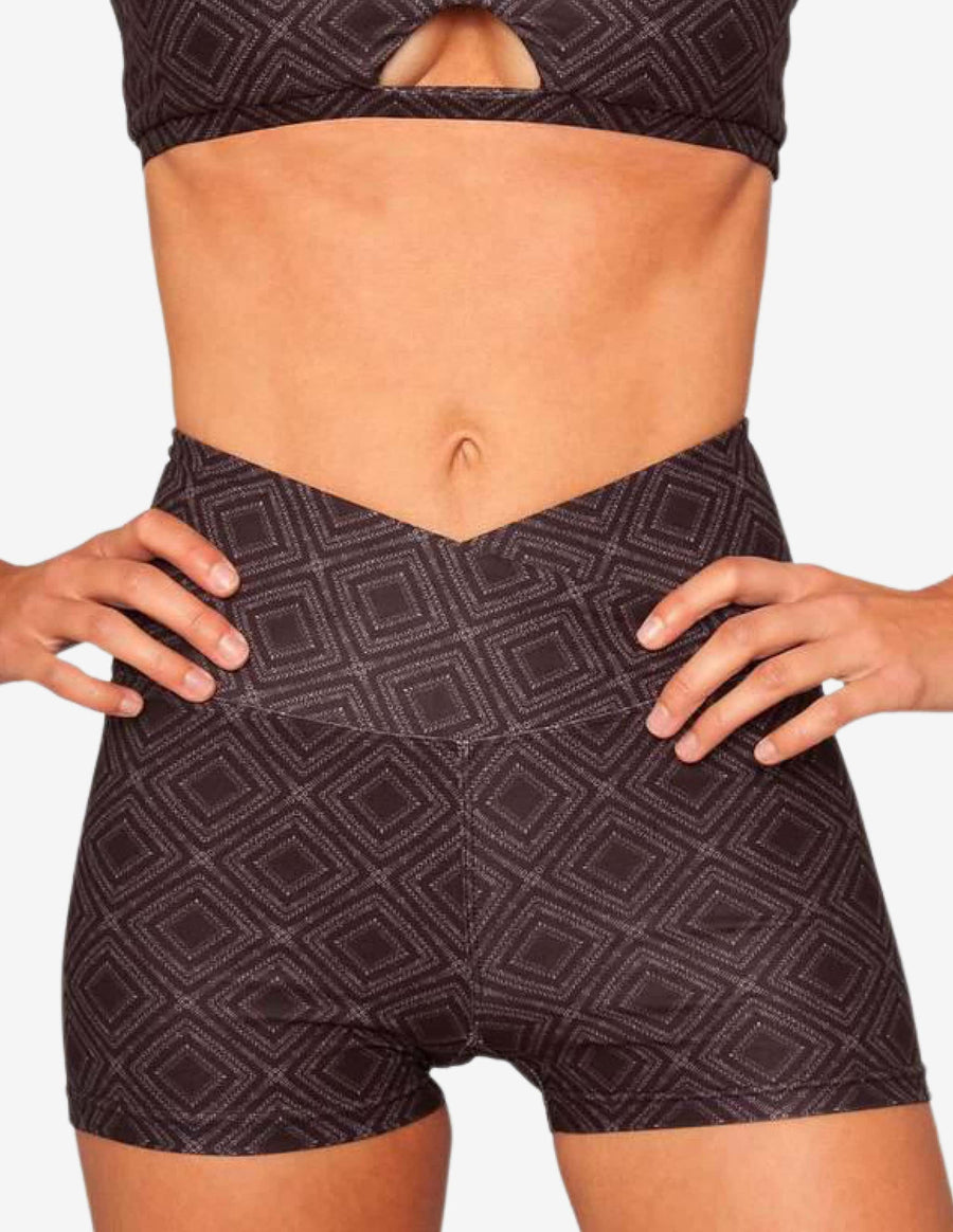 Guru Muscle Summit Crossover High - Waisted Short