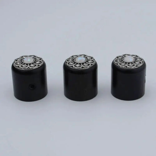 WK001 Guyker Potentiometer Knob White flower surface Inner Diameter 6MM