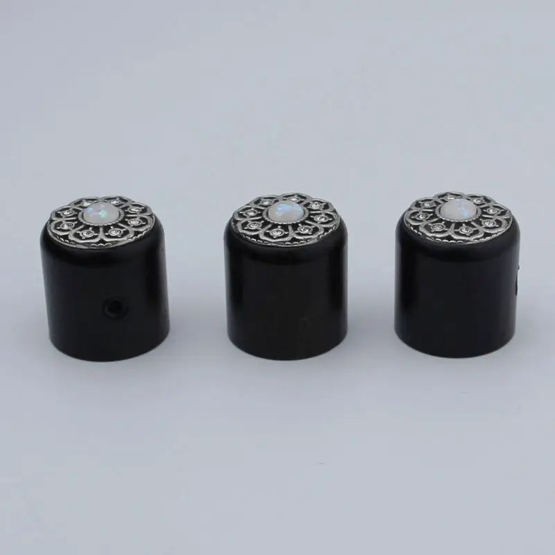 WK001 Guyker Potentiometer Knob White flower surface Inner Diameter 6MM