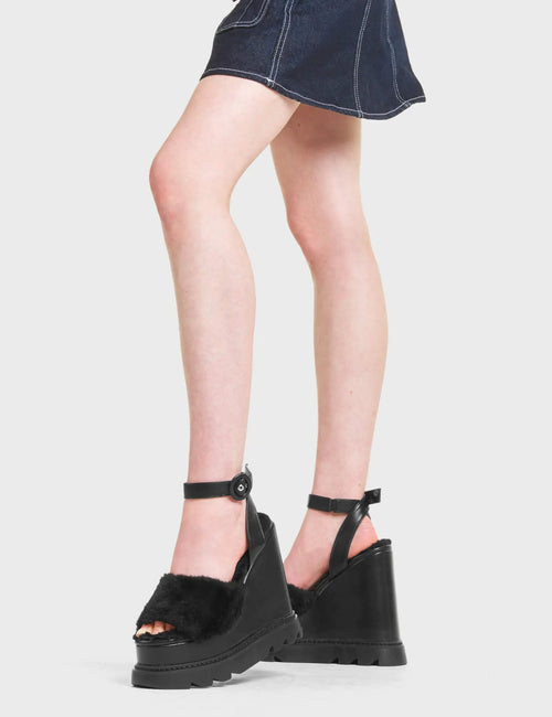Lamoda Softie Chunky Platform Sandals