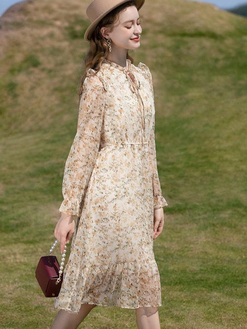 Litlookz Studio Cottagecore Lace Detailed Floral Midi Dress