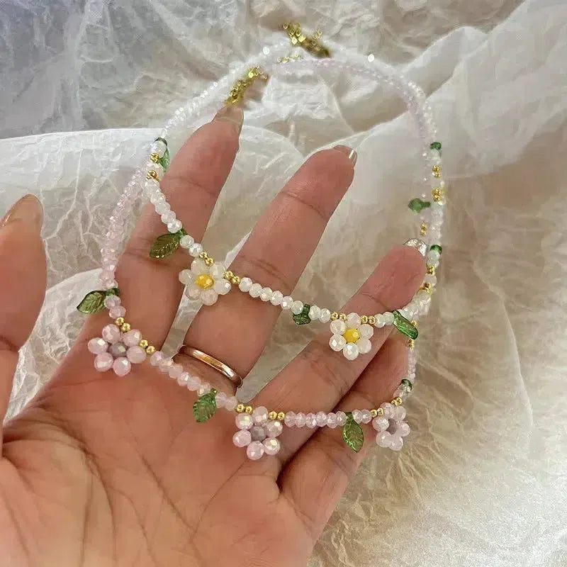 Litlookz Studio Daisy Necklace