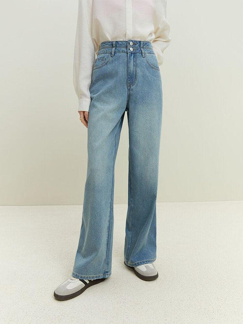 Litlookz Studio Double Buttoned Light Washed Jeans