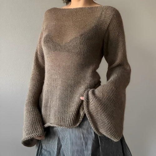 Litlookz Studio Flare Sleeved Knit Backless Top