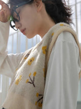 Litlookz Studio Floral Cropped Sweater Vest, view 3
