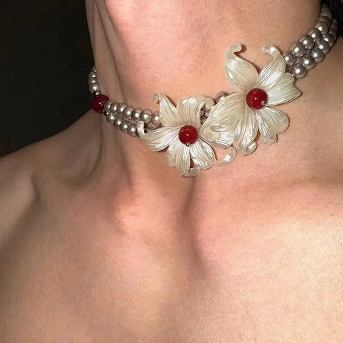 Litlookz Studio Floral Pearl Necklace