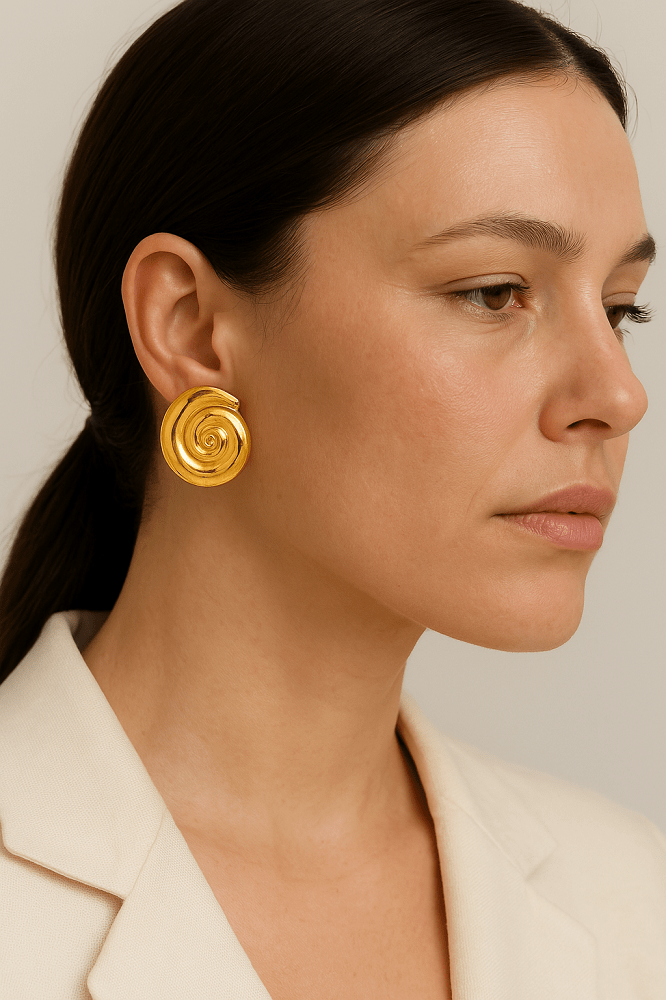 Litlookz Studio Gold Sea Shell Necklace & Earrings