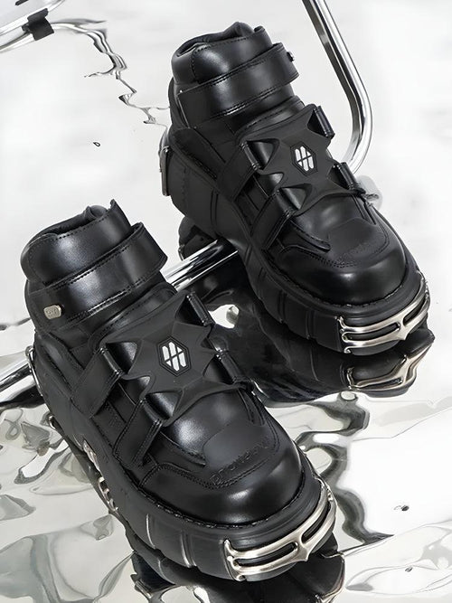 Litlookz Studio Grunge Chunky Metal Detailed Platform Boots