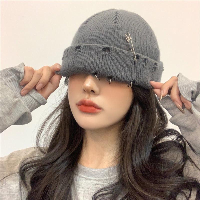 Litlookz Studio Grunge Distressed Beanie