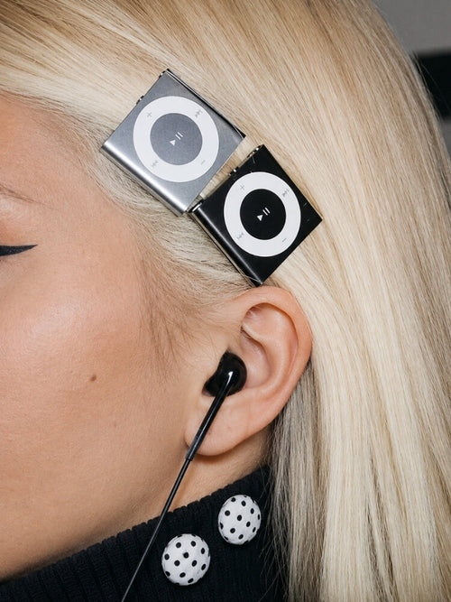 Litlookz Studio MP3 Player Hair Clip