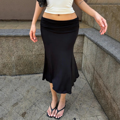 Litlookz Studio Ruched Waist Midi Skirt