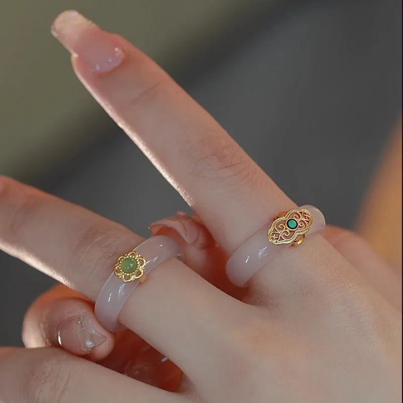 Litlookz Studio Vintage Motif Ring