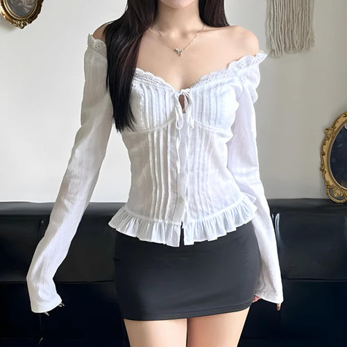 Litlookz Studio Vintage Ruffled Blouse
