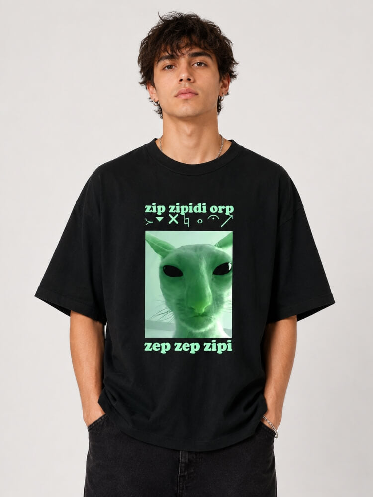 Litlookz Studio Y2K Alien Cat Tee