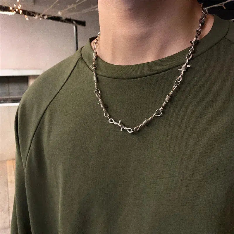 Litlookz Studio Y2K Barbed Wire Necklace