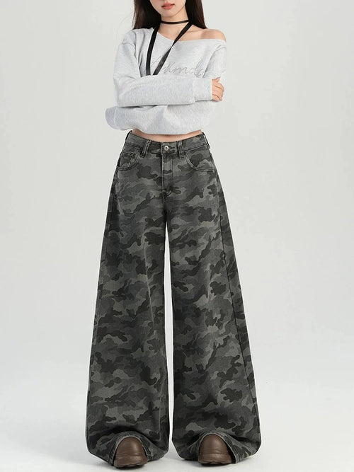 Litlookz Studio Y2K Camo Baggy Jeans