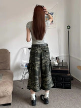 Litlookz Studio Y2K Camo Cargo Jorts, view 2