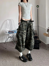 Litlookz Studio Y2K Camo Cargo Jorts, view 4