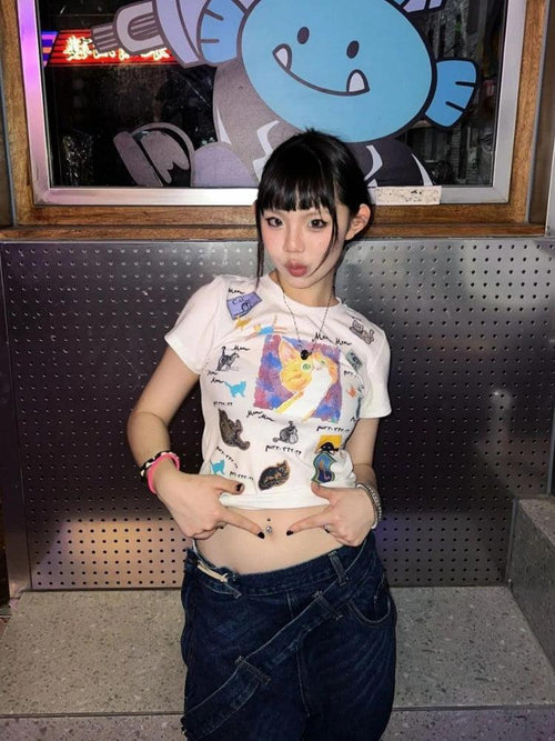 Litlookz Studio Y2K Graphic Cat Tee