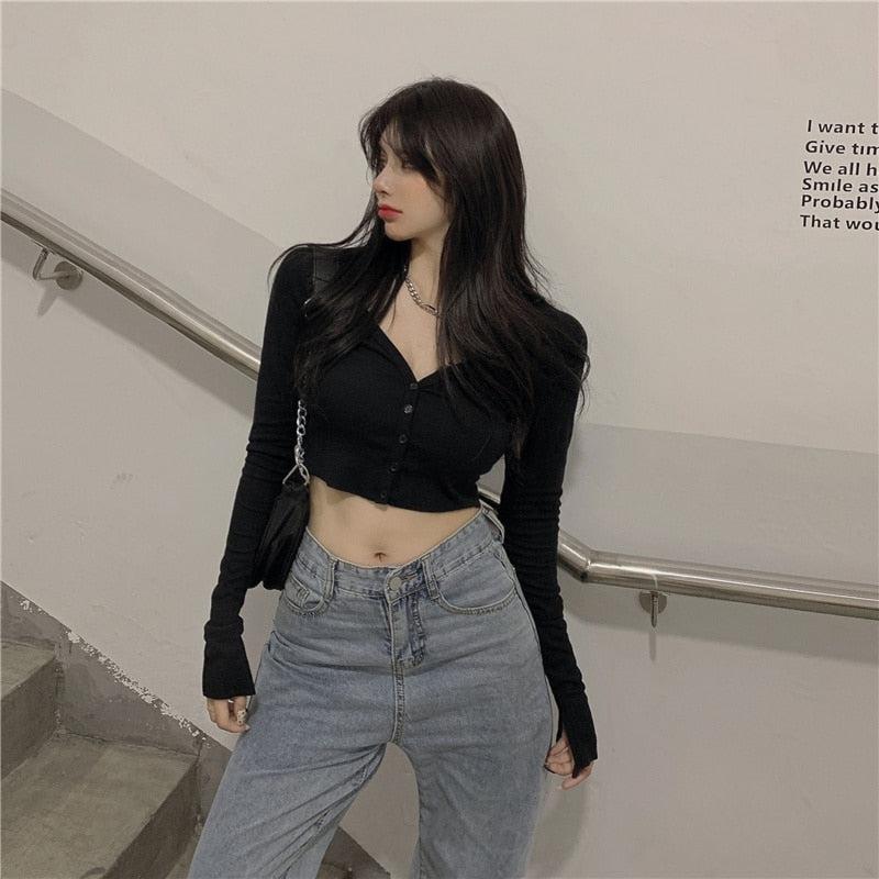 Litlookz Studio Y2K Long Sleeves Buttoned Crop Top
