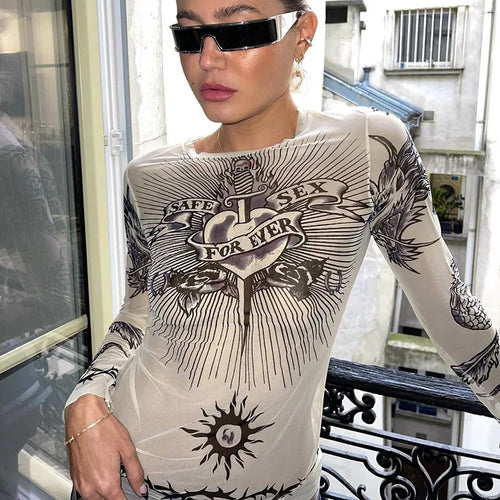 Litlookz Studio Y2K Sacred Heart Top