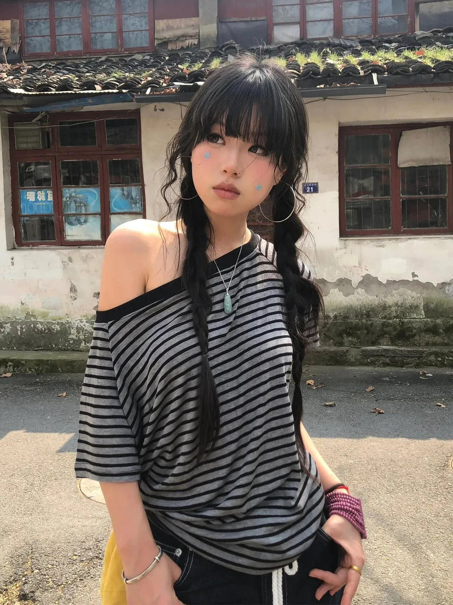 Litlookz Studio Y2K Striped One Shoulder Tee