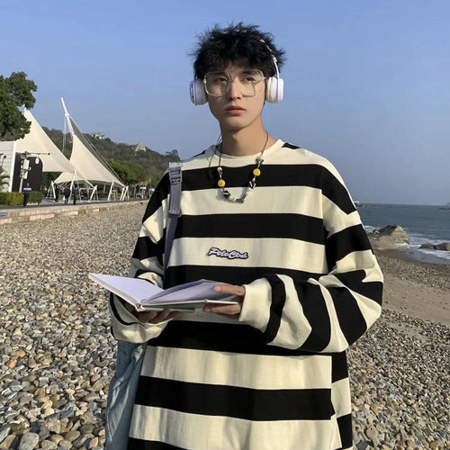 Litlookz Studio Y2K Striped Sweatshirt