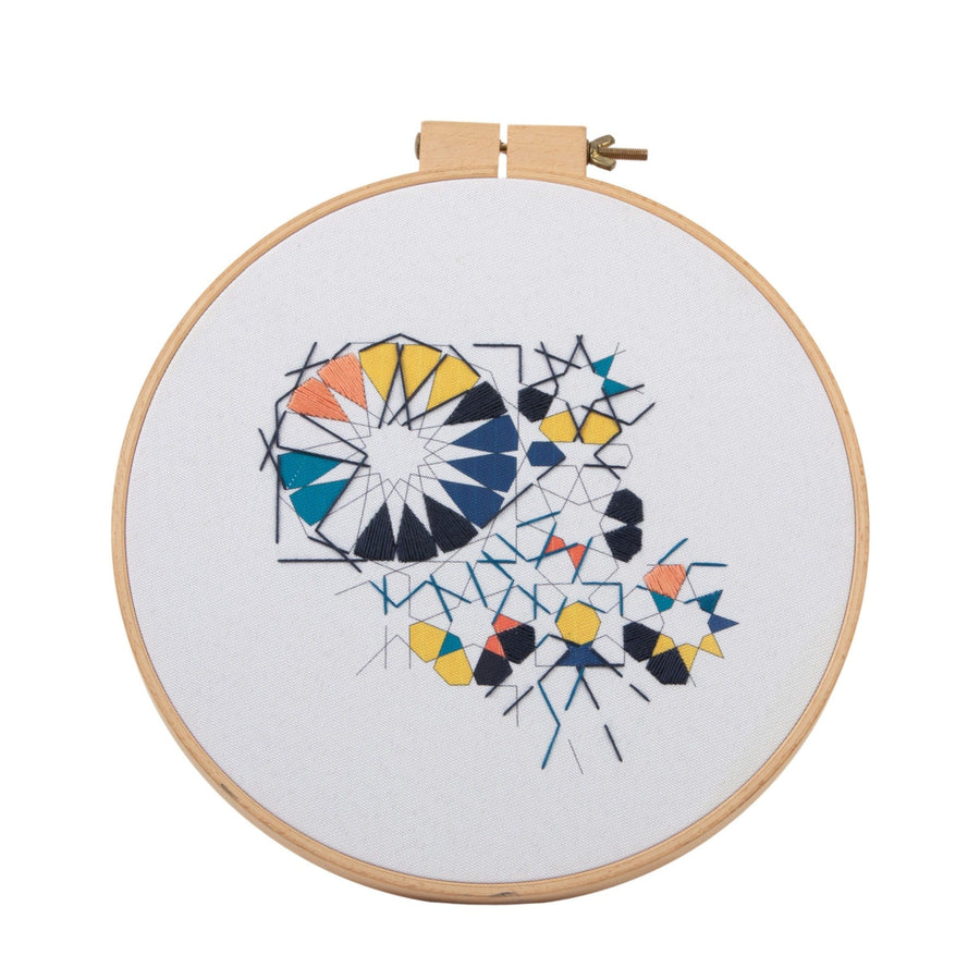 MyTindy 32 cm Embroidered Hoop Zelij Fragments