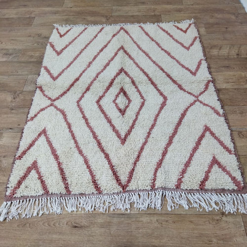 MyTindy Authentic White And Red Moroccan Small Rug - 4x5 Ft Wool Berber Carpet
