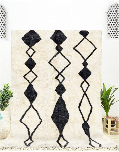 MyTindy Authentic Moroccan Wool White Cream and Black Beni Mrirt Rug