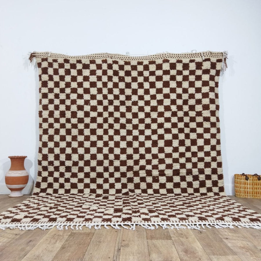 MyTindy Brown Handmade Rug, White and Brown Checkered Rug - Berber style wool rug from Morocco - Modern rug