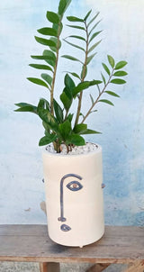 MyTindy Eye Vase, view 3