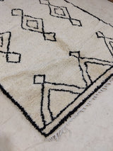 MyTindy Moroccan rug Beni Ouarain rug 5x8 ft Handmade rug Berber rug, view 2