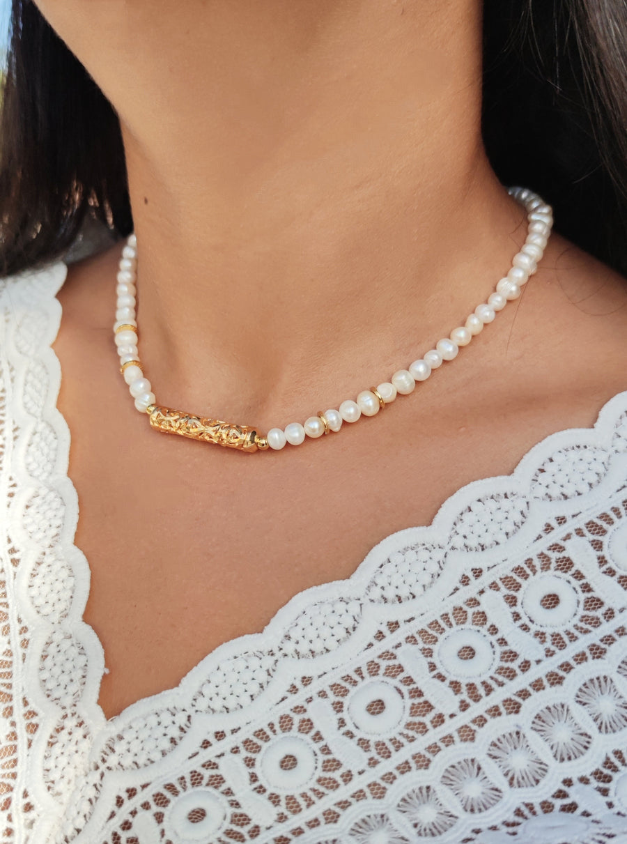 MyTindy Alia Necklace (White)