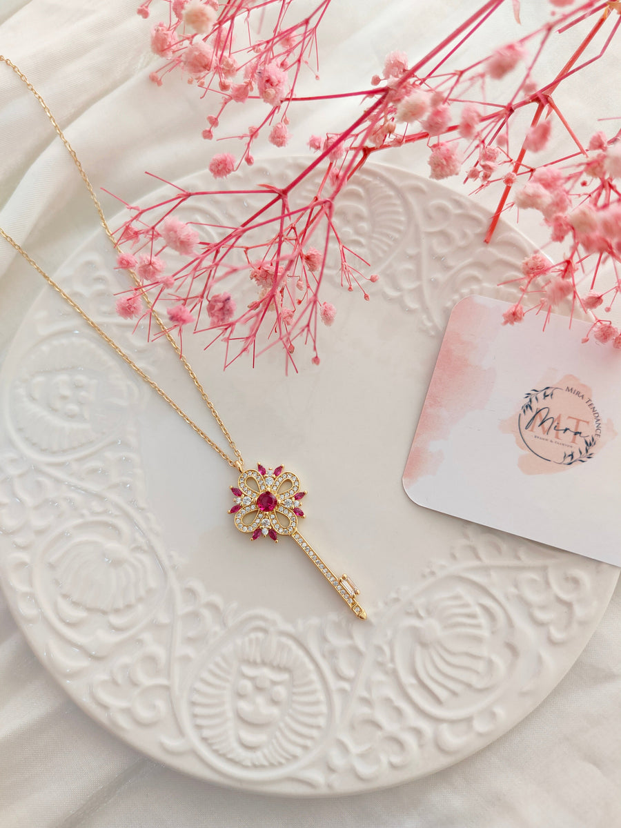 MyTindy Nissa Necklace 01