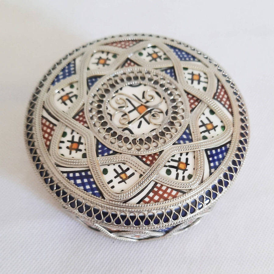 MyTindy Red and Blue Moroccan Ceramic Jar with White Metal