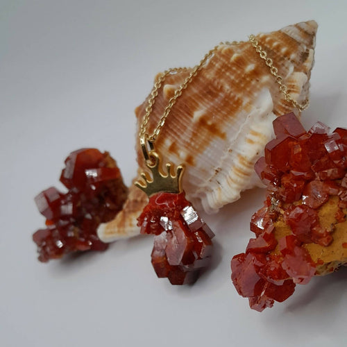 MyTindy Vanadinite crystal necklace