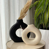 MyTindy Matte black Tafoukt vase, view 3