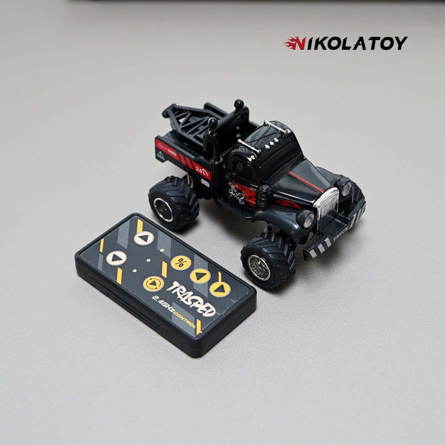 Nikola Toy 1:64 Roadside Assistance Remote Control Car